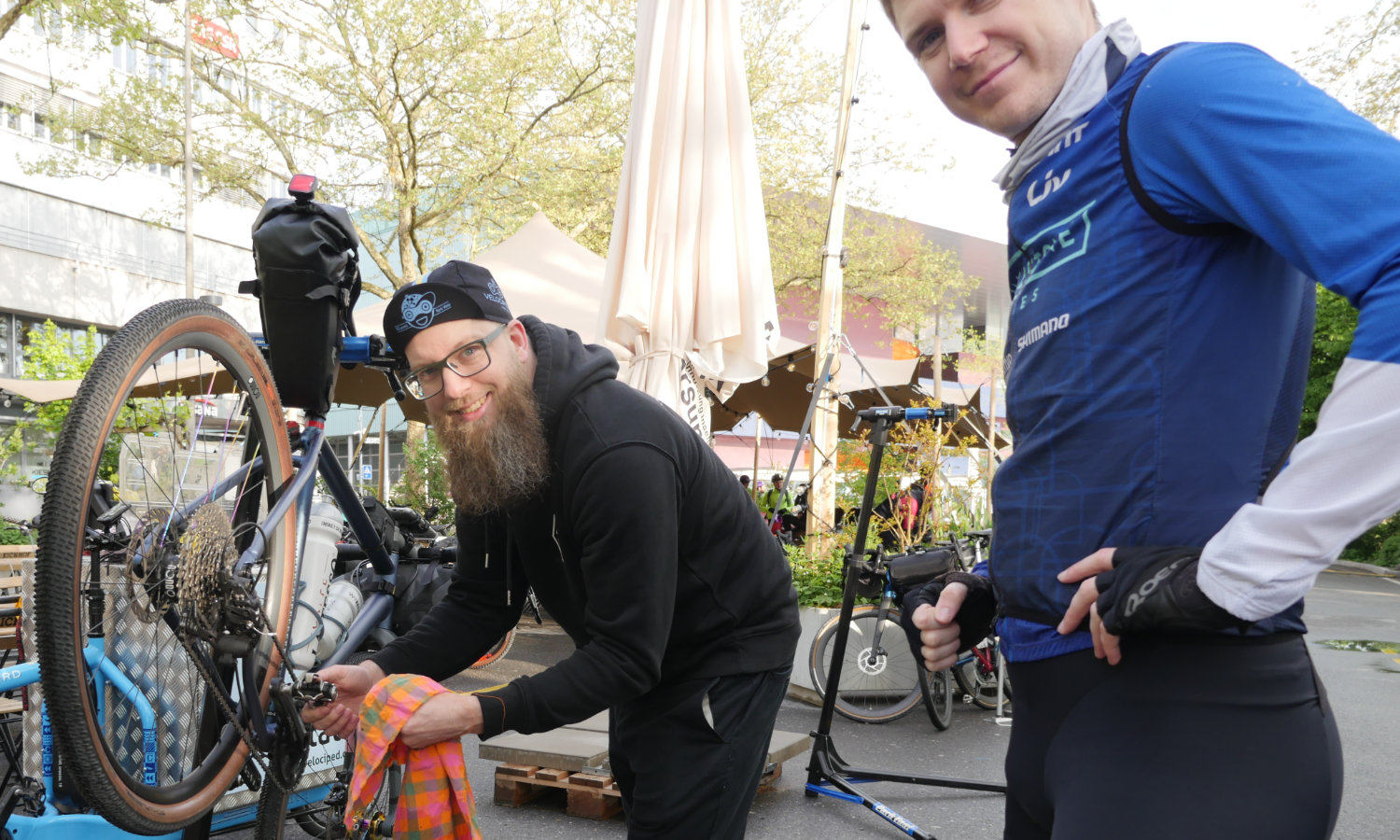 Velociped Race-Service am 303-Gravel-Event